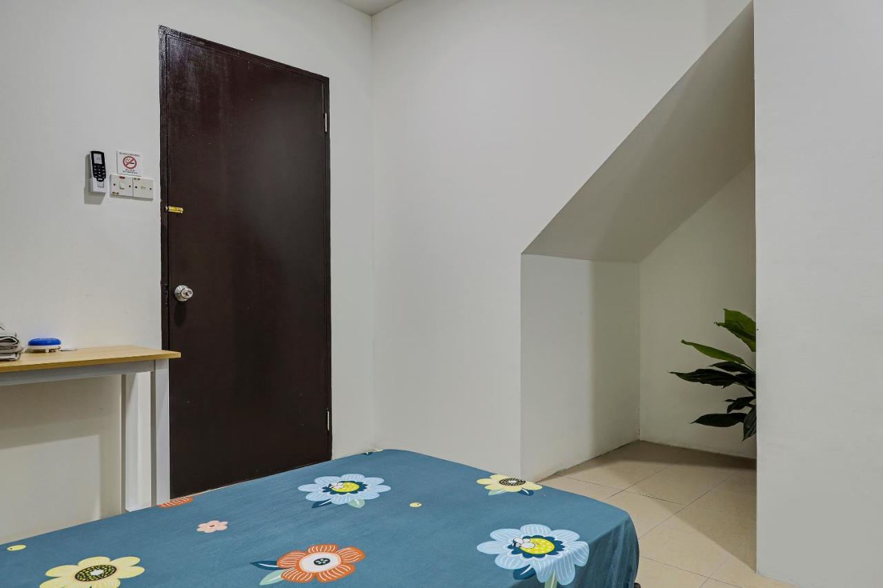 Spot On 90439 Lh Home Sibu Buitenkant foto