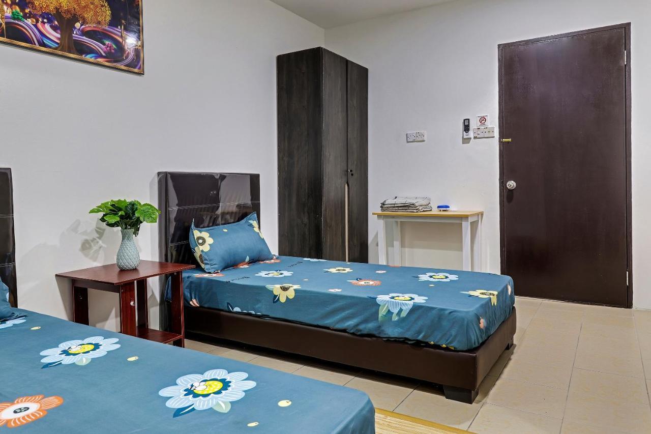 Spot On 90439 Lh Home Sibu Buitenkant foto